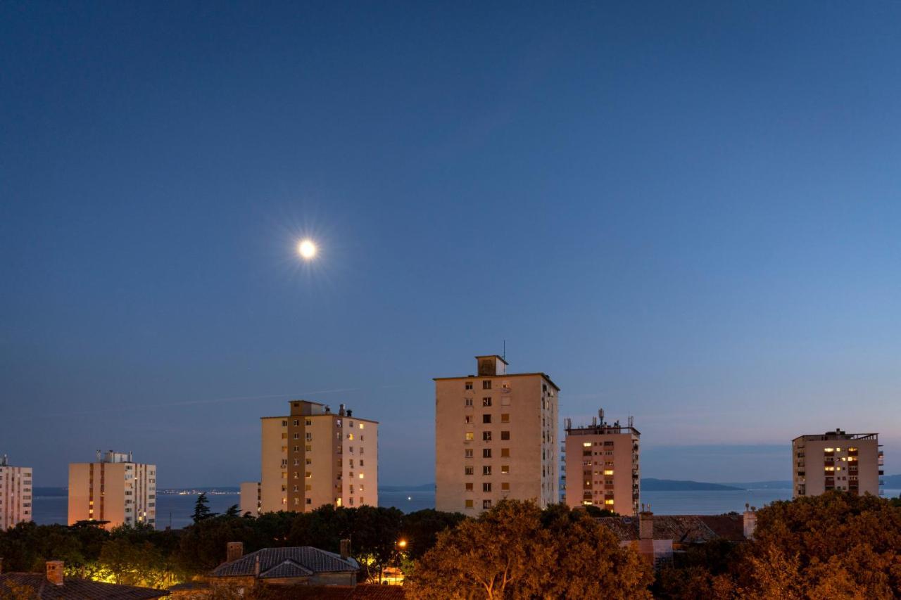Paha-Paha Modern Apartment With Sea View, Fast Wi-Fi, And Free Parking! Rijeka Zewnętrze zdjęcie