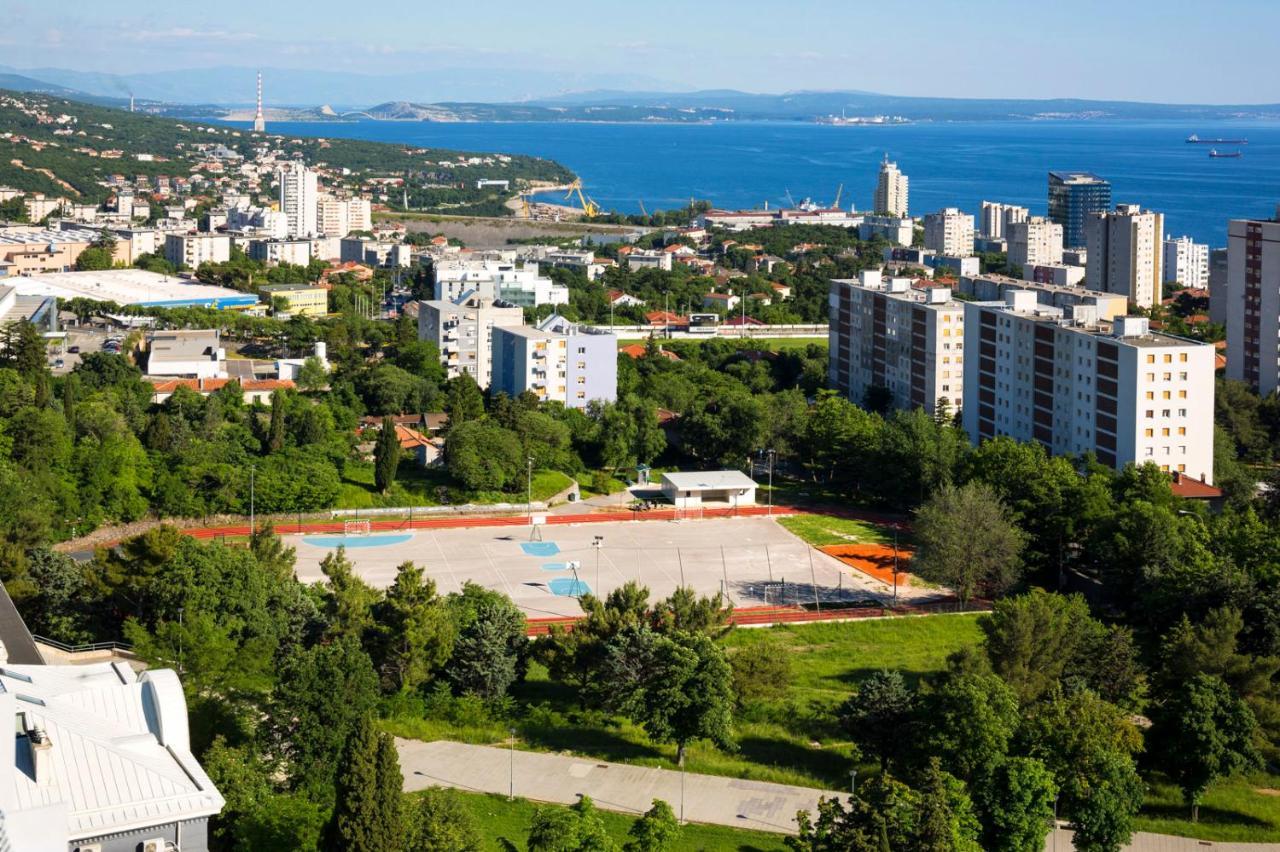 Paha-Paha Modern Apartment With Sea View, Fast Wi-Fi, And Free Parking! Rijeka Zewnętrze zdjęcie